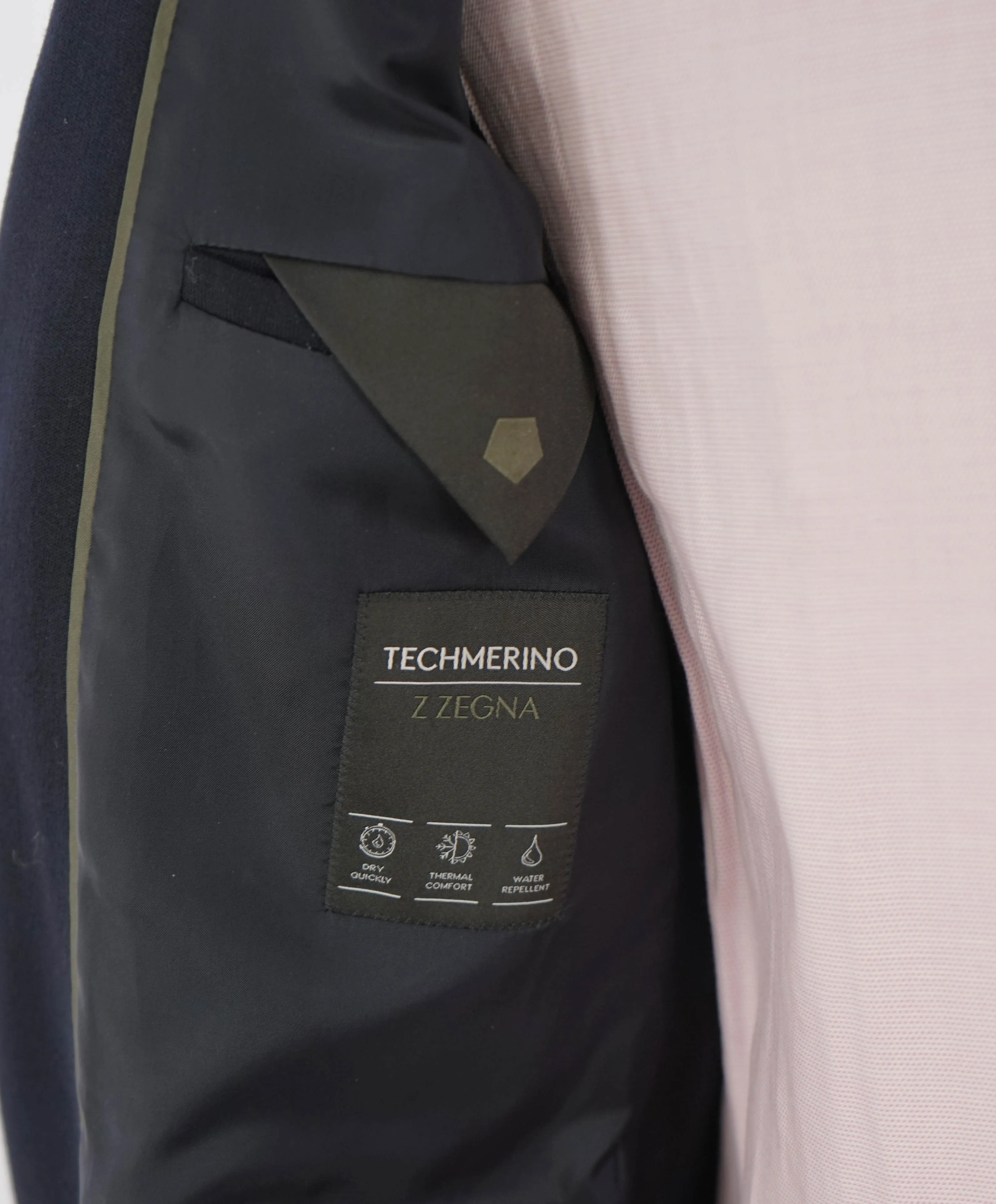 $1,095 Z ZEGNA - *TECHMERINO* Pure Wool Navy Performance Blazer - 40R