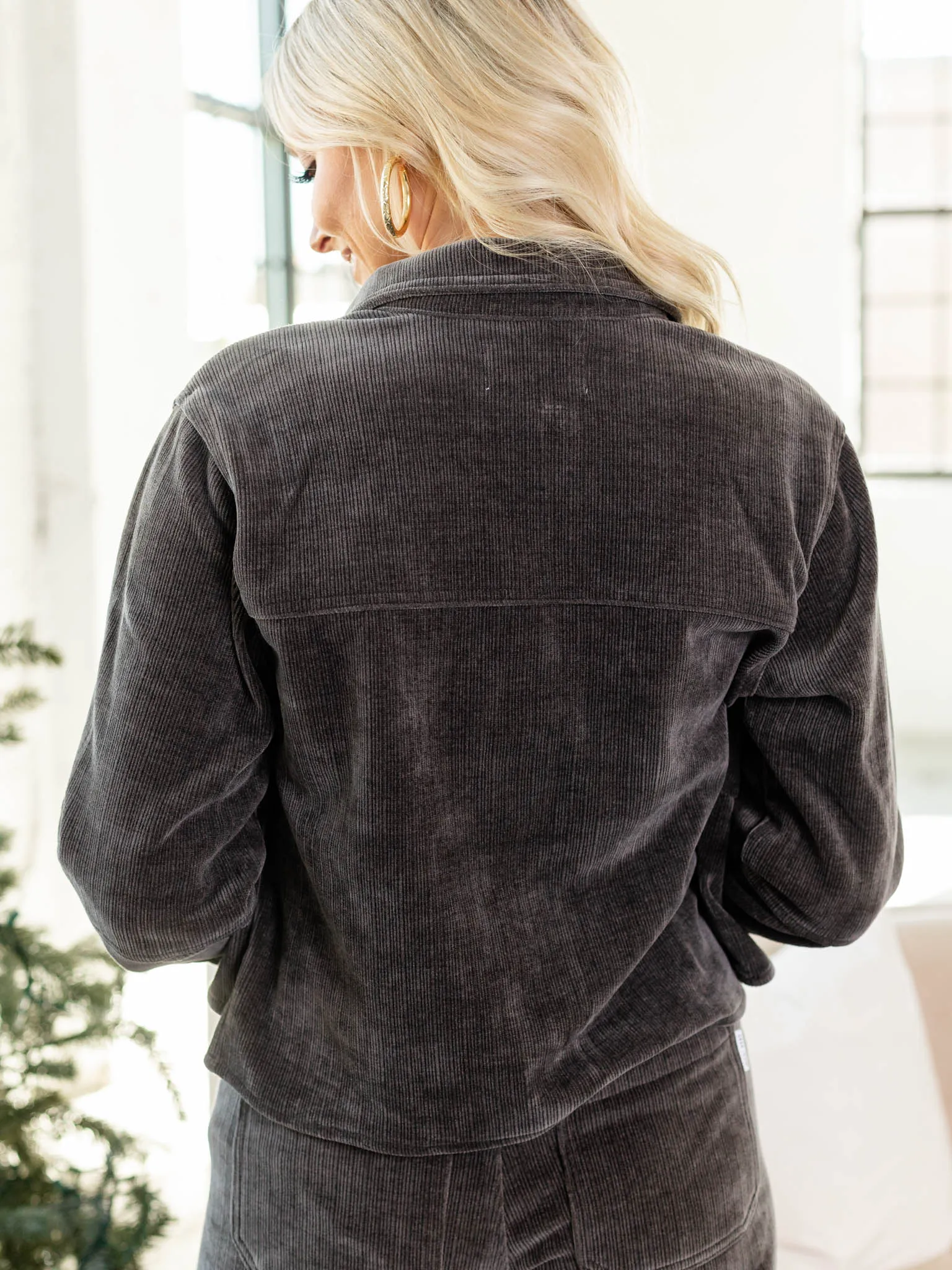 Cropped Gina Ribbed Jacket