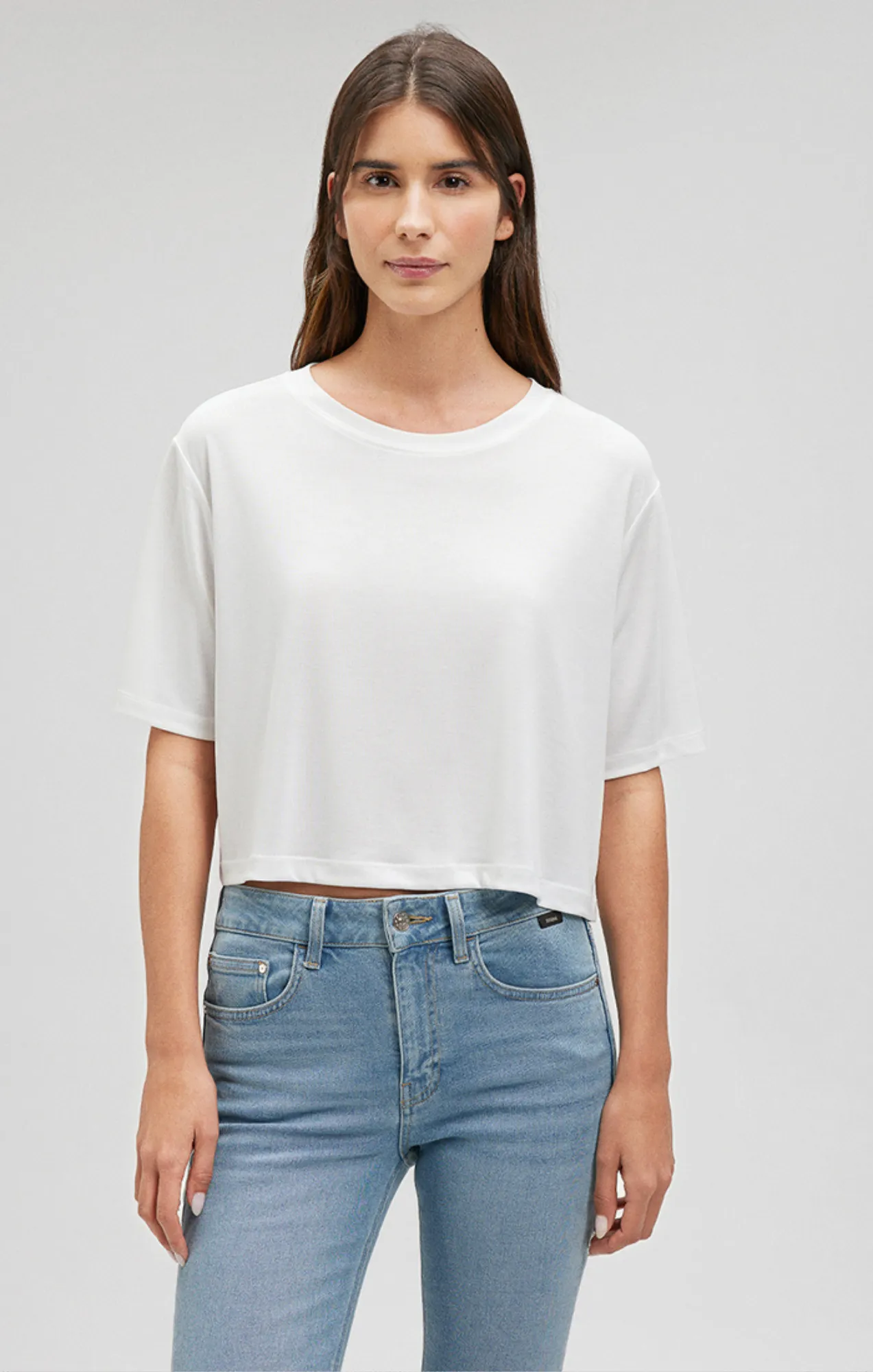 CROPPED SHORT SLEEVE T-SHIRT IN ANTIQUE WHITE