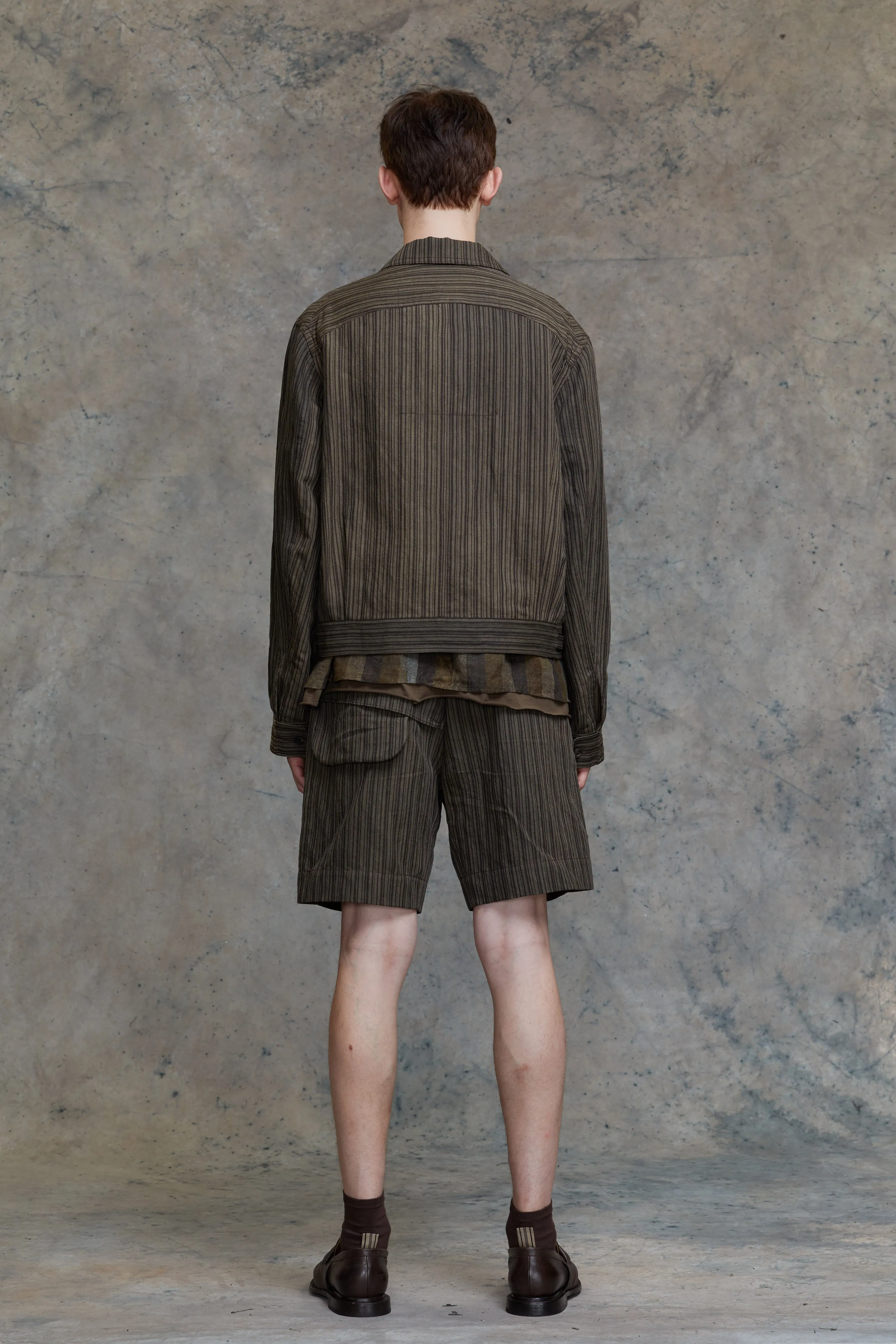 CROPPED WRINKLE PLEATS JACKET