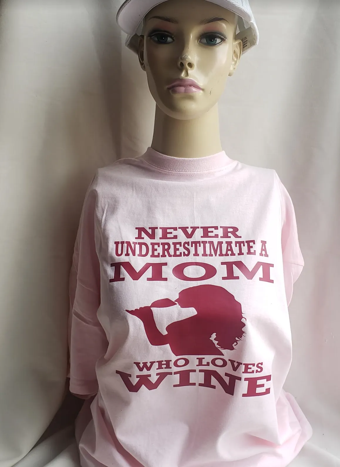 Mom-Wine Shirt / Short Sleeve t shirt